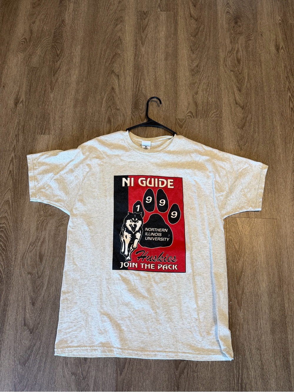 Vintage 1999 NIU Tour Guide T- Shirt In Excellent Used Condition Size XL